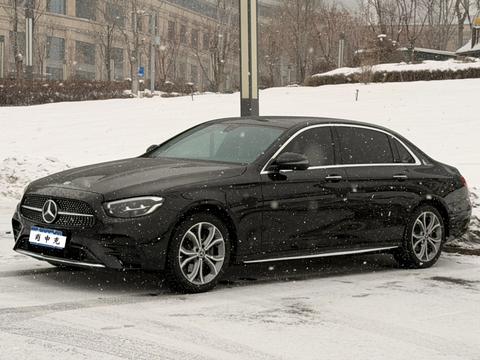 Mercedes-Benz 2022 car image 
