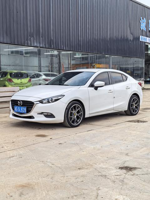 Mazda 3 Axela 2018 汽车图片 