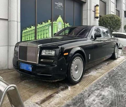 Rolls-Royce Phantom 2013 汽车图片 