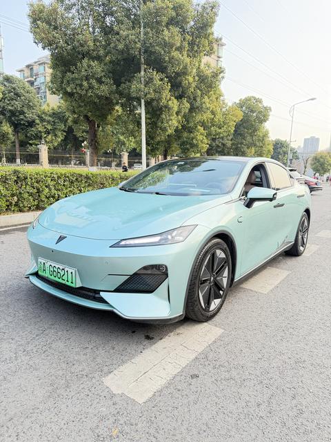 Deepal SL03 2023 car image 