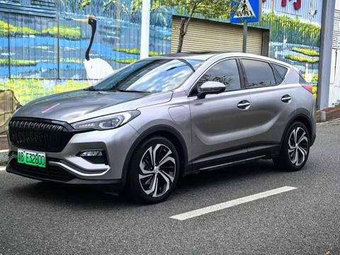 HongQi E-HS3 2019 car image 