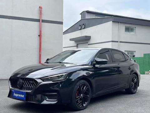 MG 6 2020 immagine di auto 