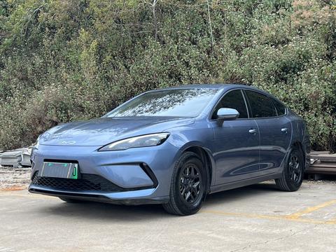 BYD Seal 05 DM-i 2025 car image 