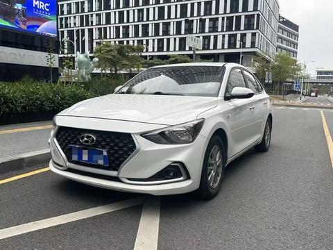 Hyundai Elantra HD 2019 immagine di auto 