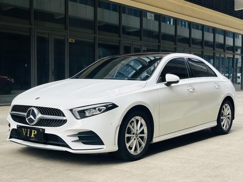 Mercedes-Benz A Class 2020 汽车图片 