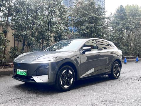 Deepal S07 2025 صورة سيارة 