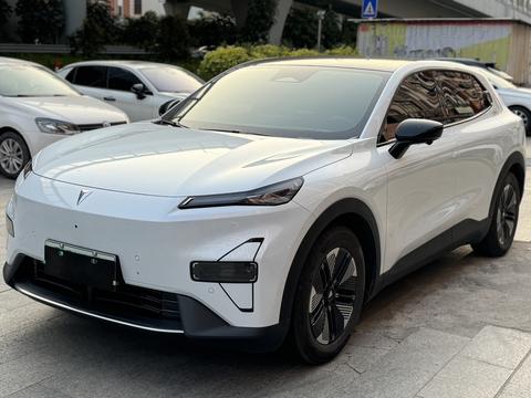 Deepal S05 2025 صورة سيارة 