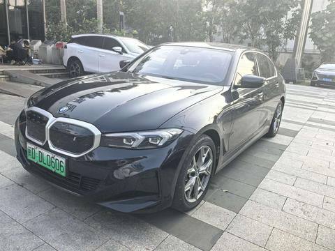 BMW i3 2023 صورة سيارة 