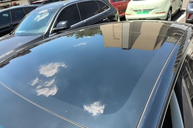 Tesla Model 3 2022 car image #25