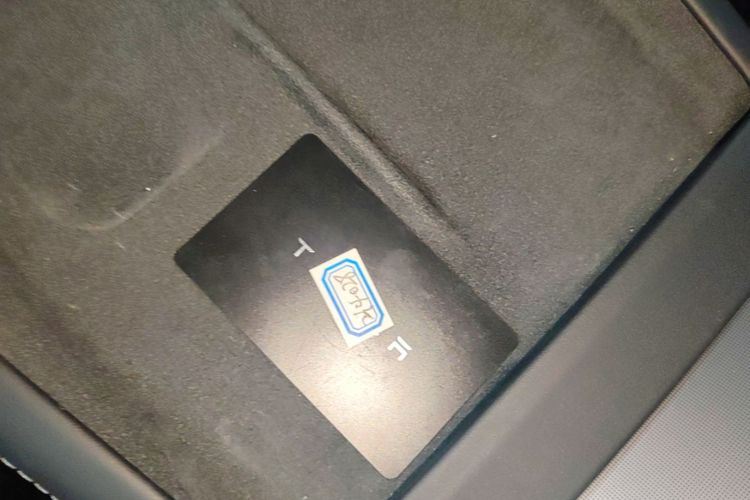 Tesla Model 3 2024 car image #9