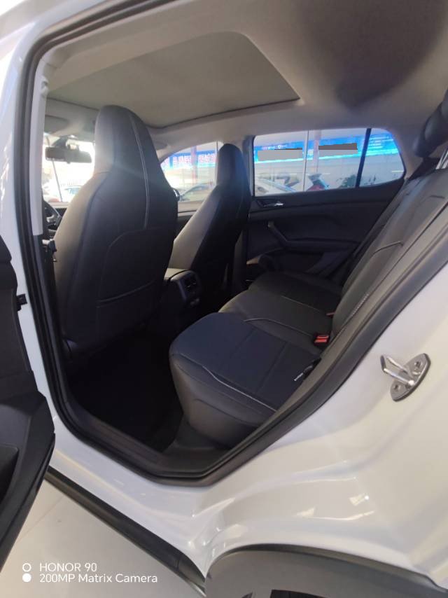Volkswagen T-Cross 2021 #4 Volkswagen T-Cross 2021 صورة سيارة #4
