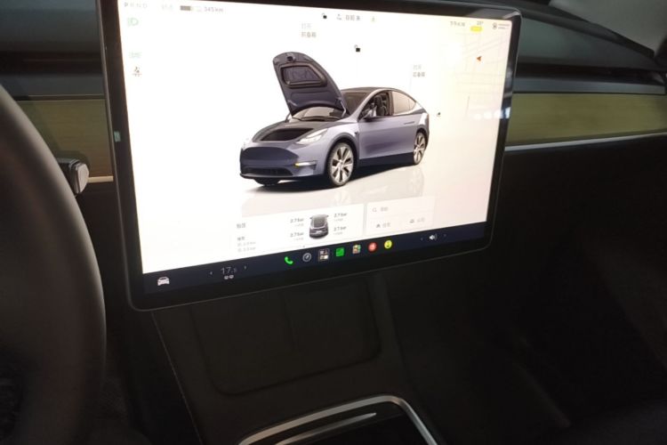 Tesla Model Y 2023 #13 Tesla Model Y 2023 car image #13