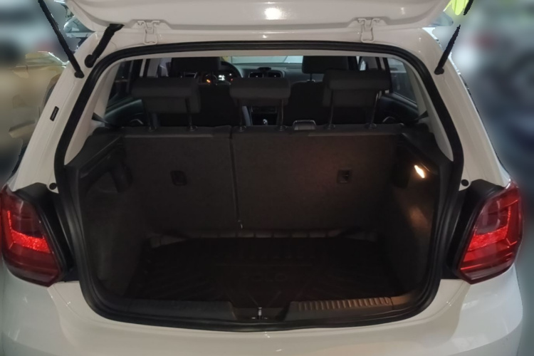 Volkswagen Polo 2017 #21 Volkswagen Polo 2017 car image #21