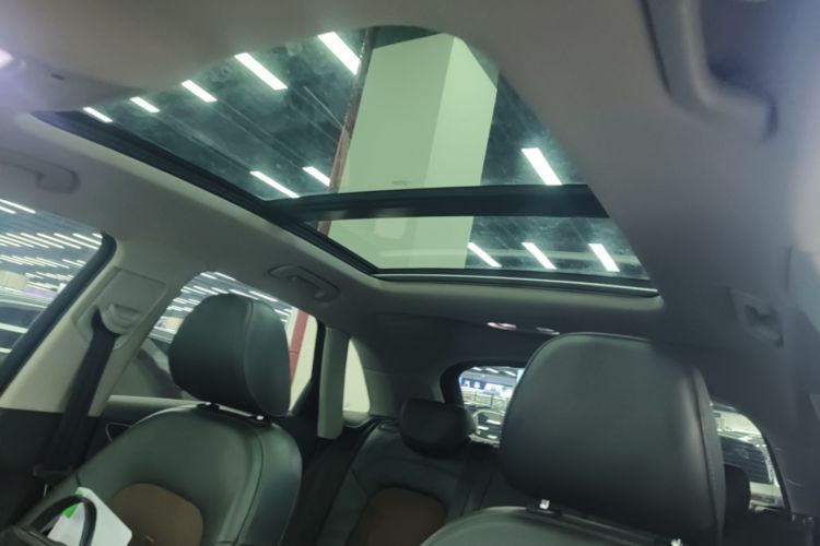 Audi Q3 2018 #18 Audi Q3 2018 car image #18