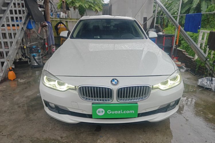 BMW 3 Series 2019 imagen de coche #3