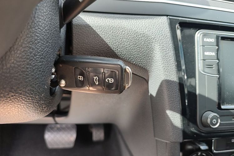 2021 #14 2021 imagem de carro #14