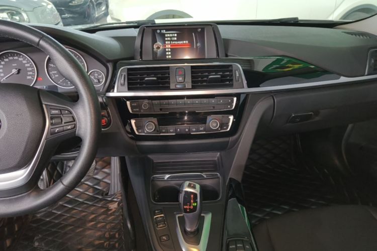 BMW 3 Series 2016 #13 BMW 3 Series 2016 car image #13