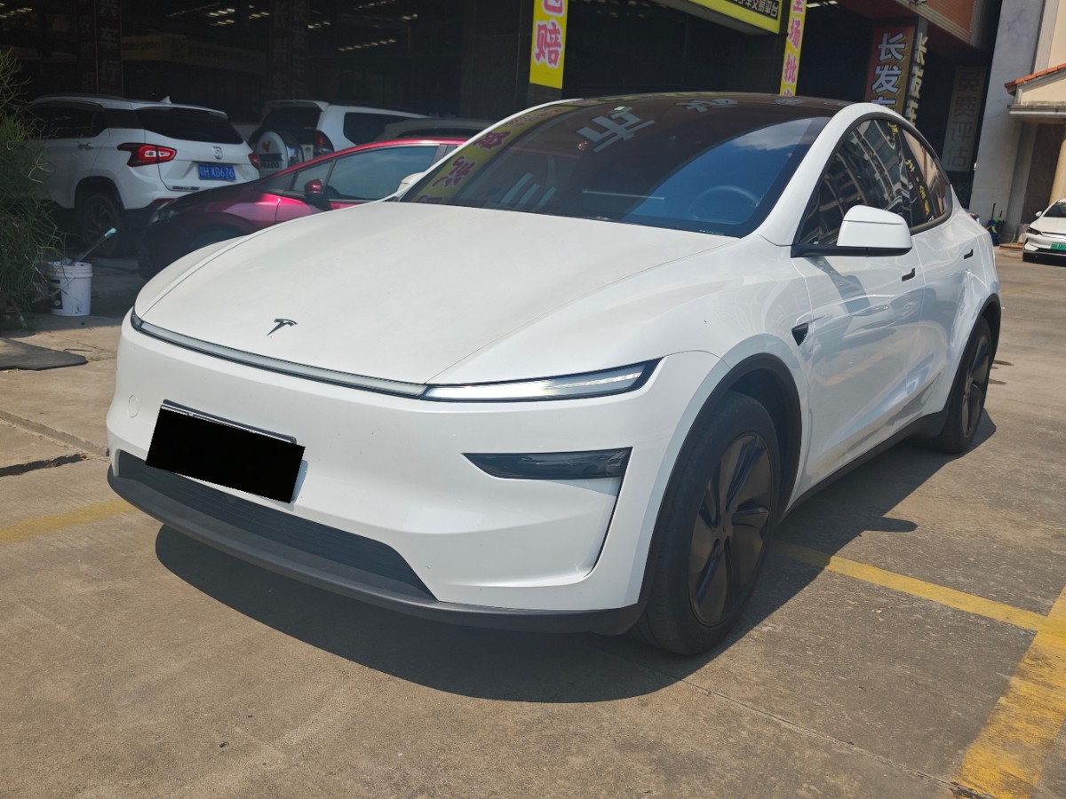 Tesla Model Y 2026 Tesla Model Y 2026 car image