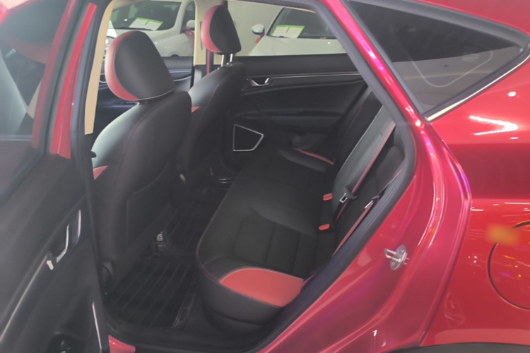 GEELY Emgrand GS 2021 image de voiture #17