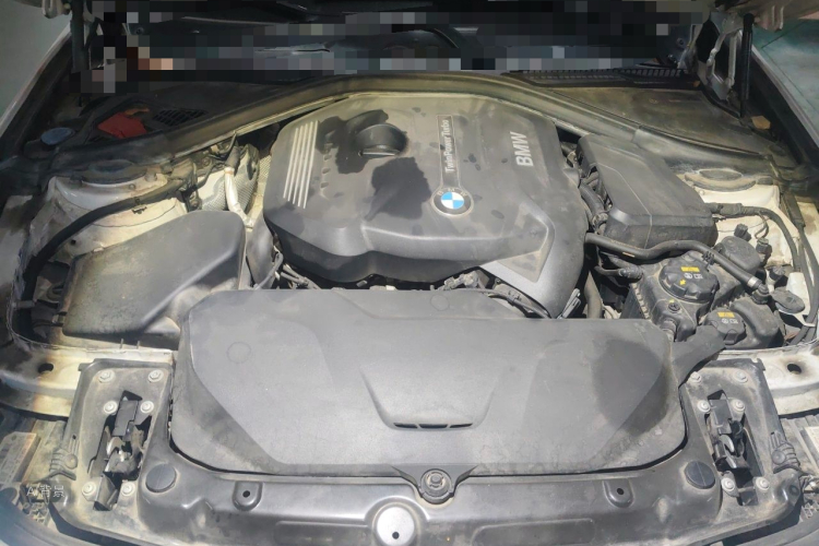 BMW 3 Series 2018 #22 BMW 3 Series 2018 car image #22