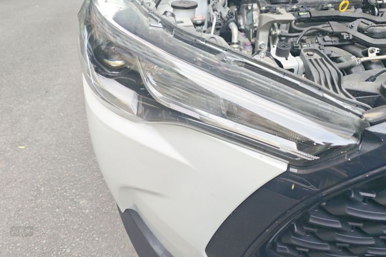 Toyota Corolla Cross 2024 immagine di auto #8