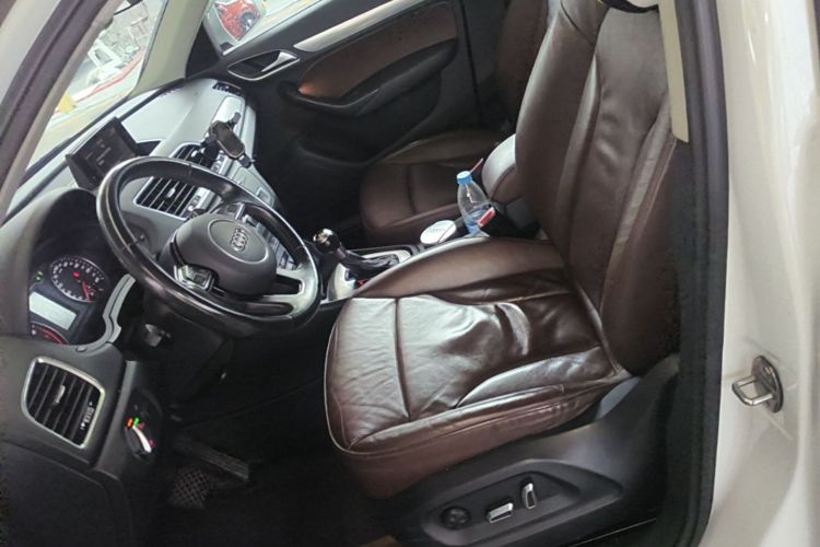 Audi Q3 2016 #19 Audi Q3 2016 car image #19