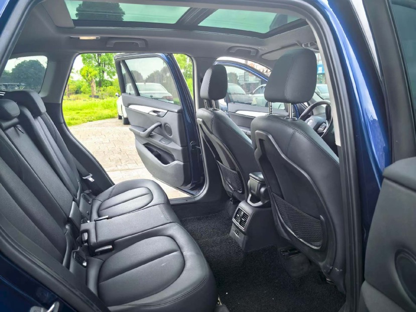 BMW X1 2019 image de voiture #9