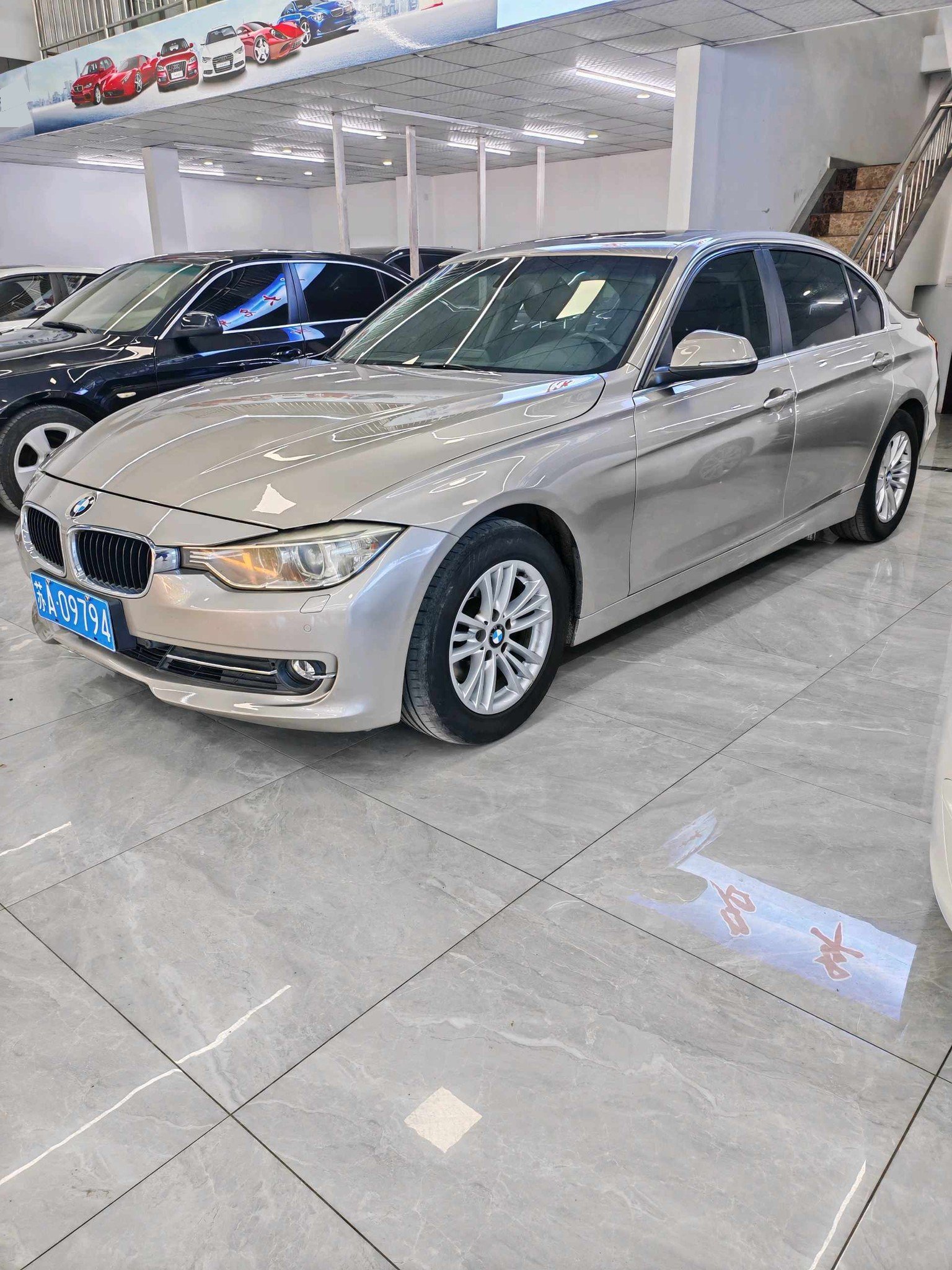 BMW 3 Series 2013 car image 