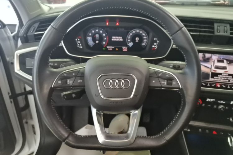 Audi Q3 2021 #11 Audi Q3 2021 car image #11