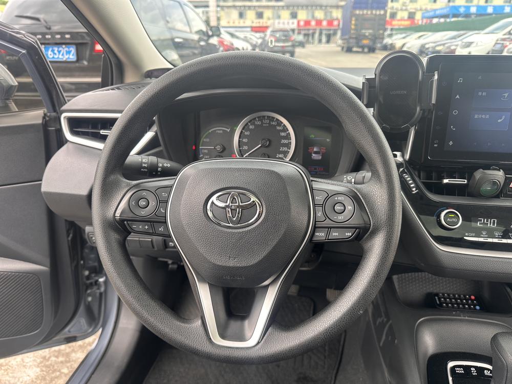 Toyota Corolla 2020 car image #11
