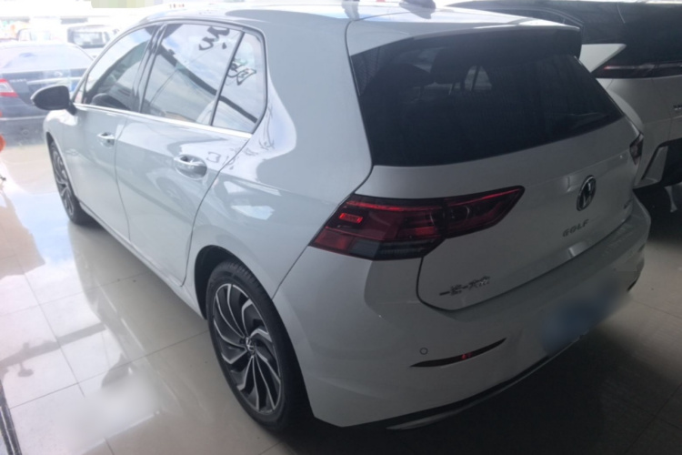 Volkswagen Golf 2022 #5 Volkswagen Golf 2022 car image #5
