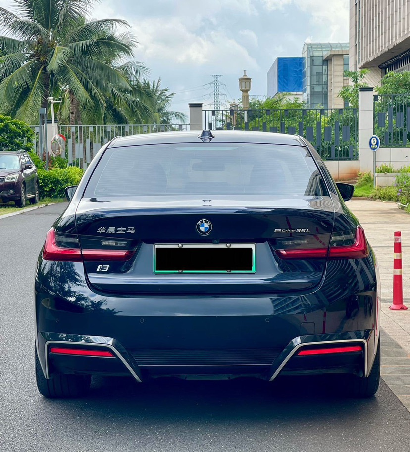 BMW i3 2023 #8 BMW i3 2023 car image #8
