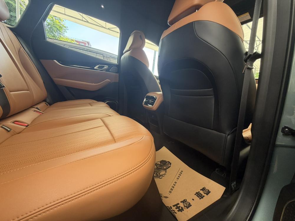 GEELY Boyue L 2025 #4 GEELY Boyue L 2025 изображение автомобиля #4