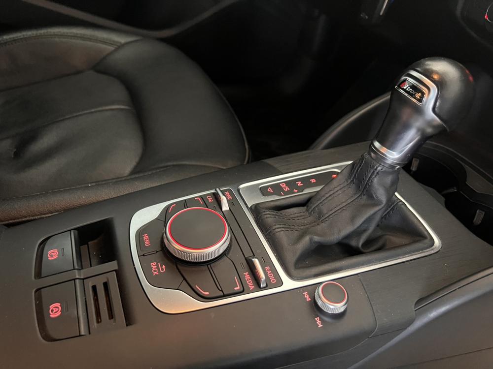 Audi A3 2015 car image #14