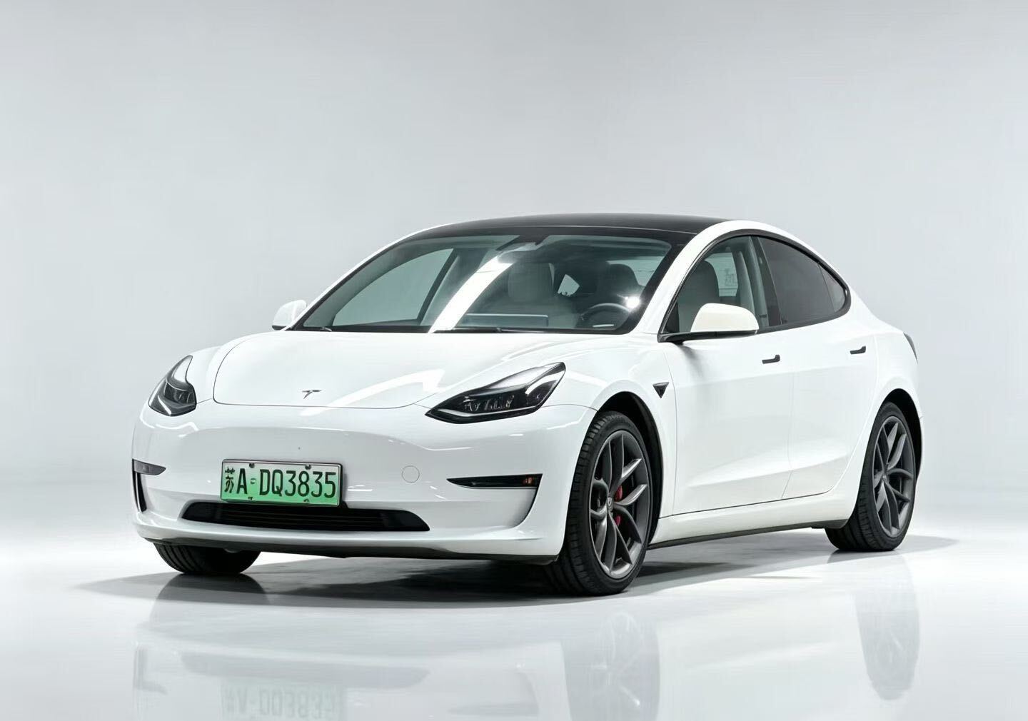 Tesla Model 3 2022 Tesla Model 3 2022 car image