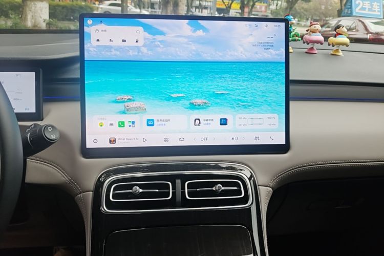 GEELY Boyue L 2025 #13 GEELY Boyue L 2025 imagen de coche #13