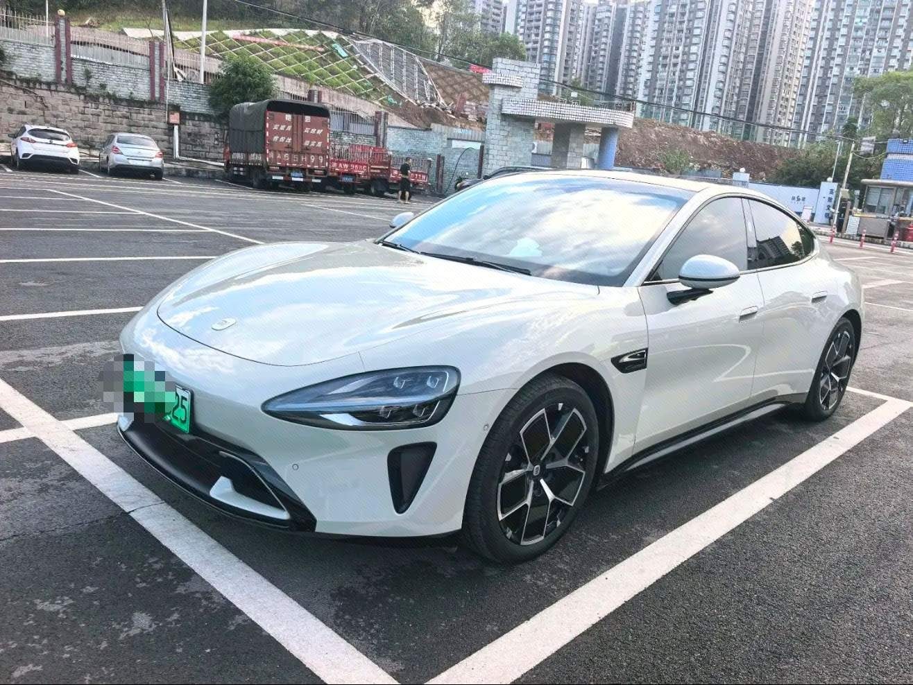 MI SU7 2024 car image 