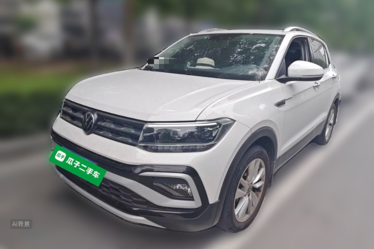 Volkswagen T-Cross 2022 car image #2