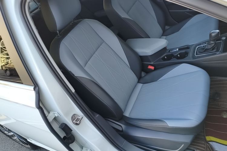 Volkswagen Lavida 2024 car image #24