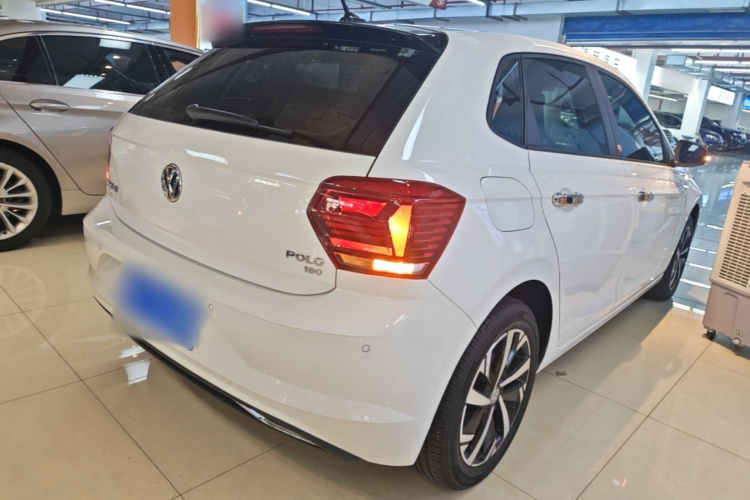 Volkswagen Polo 2020 car image #7