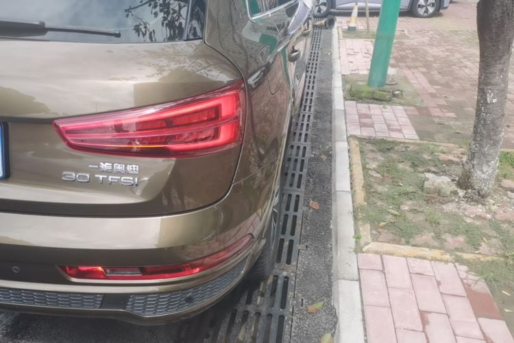 Audi Q3 2019 #8 Audi Q3 2019 car image #8