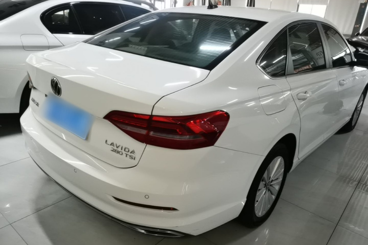 Volkswagen Lavida 2021 car image #7