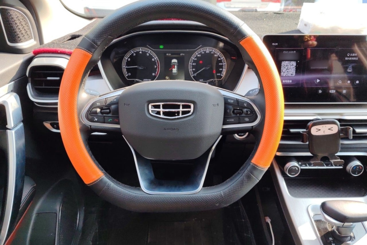 GEELY Coolray 2023 #15 GEELY Coolray 2023 car image #15