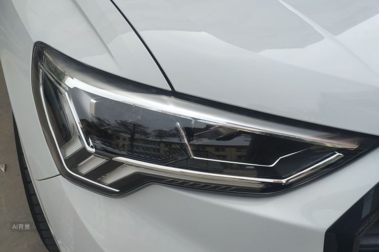 Audi Q3 2022 immagine di auto #8