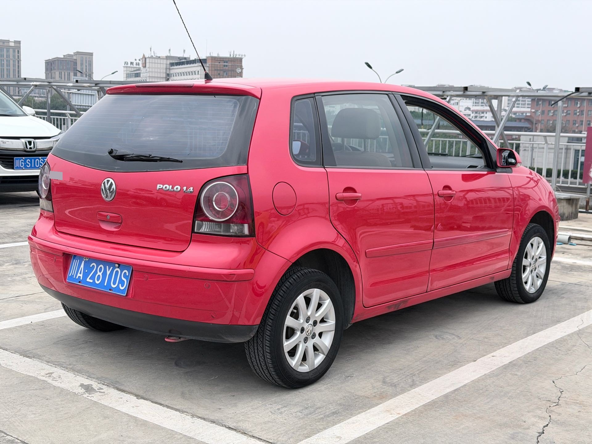 Volkswagen Polo 2010 #9 Volkswagen Polo 2010 car image #9