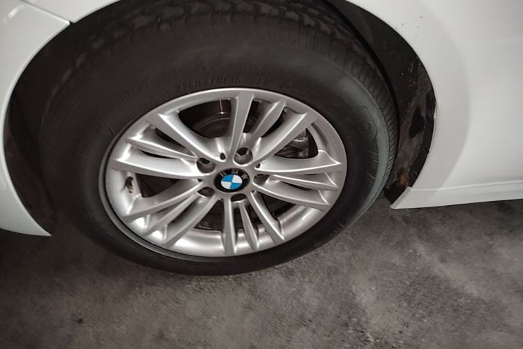 BMW 3 Series 2015 #9 BMW 3 Series 2015 car image #9