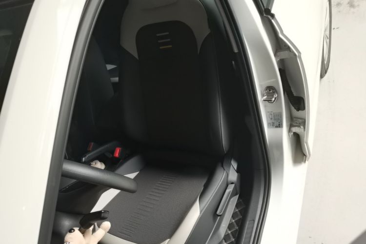 Volkswagen Polo 2020 car image #19