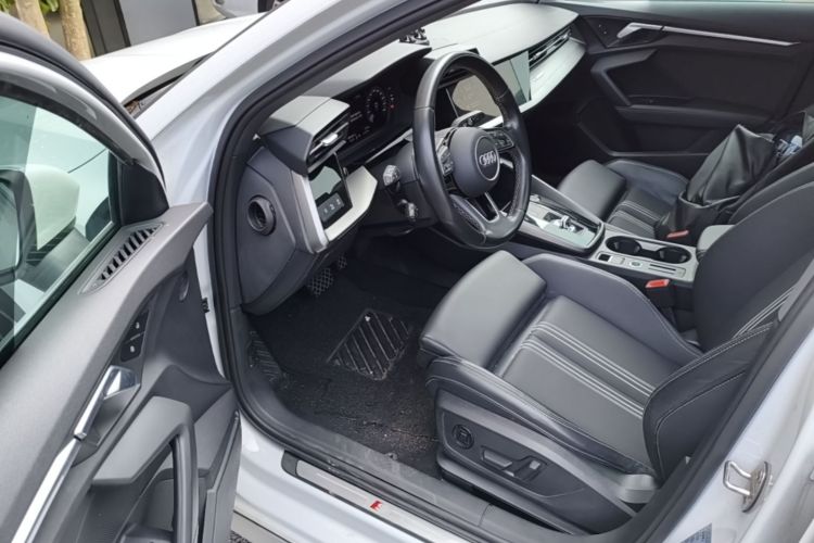 Audi A3 2024 car image #16