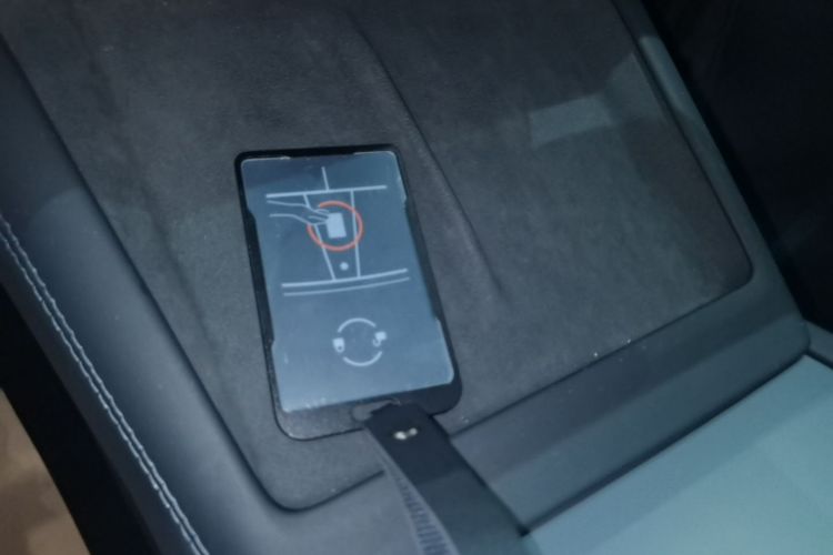 Tesla Model 3 2024 #14 Tesla Model 3 2024 car image #14