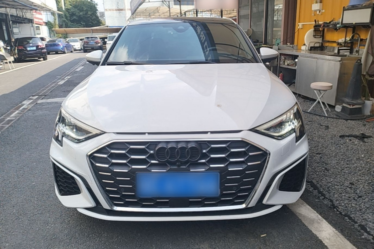 Audi A3 2022 car image #3